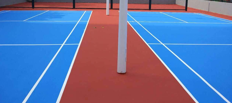 What are the advantages and disadvantages of acrylic materials?
